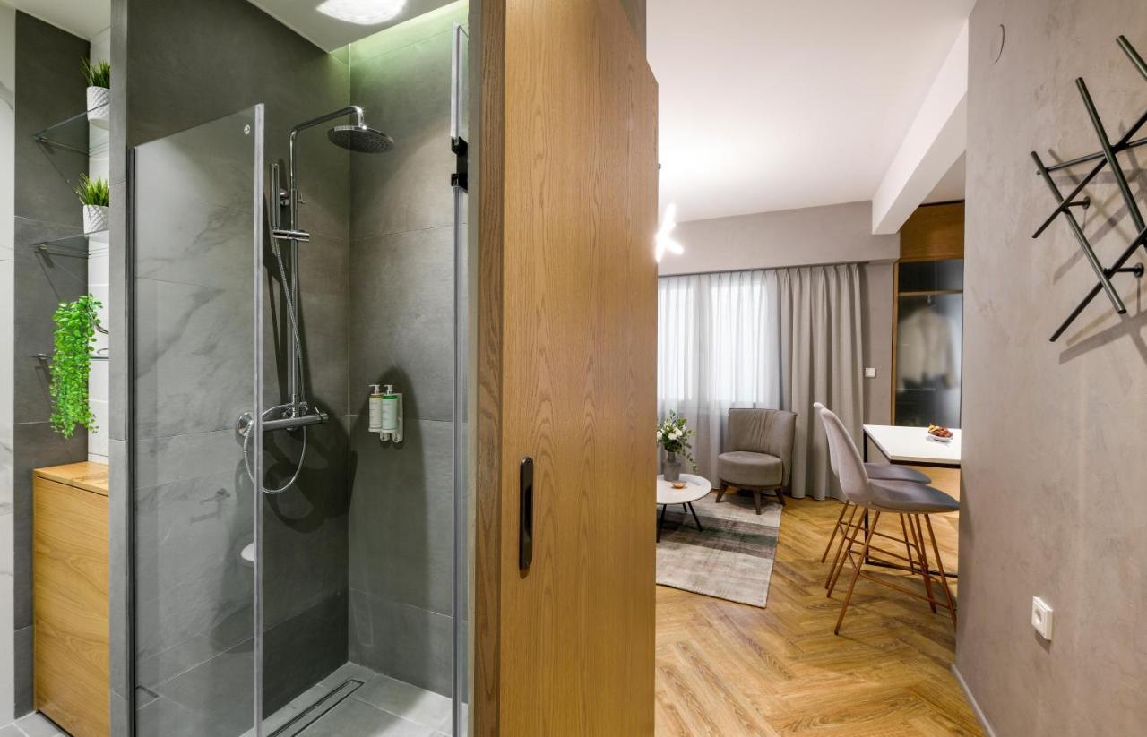 Olvios Luxury Suites Tesalonika Bagian luar foto